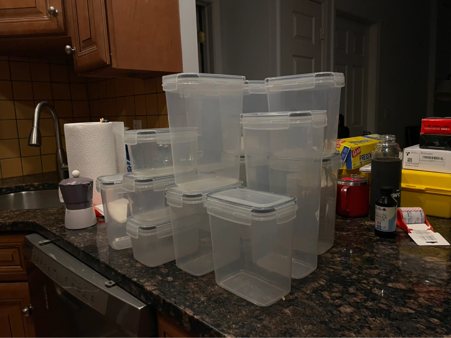 14 Food Containers/Tupperwares - photo 3