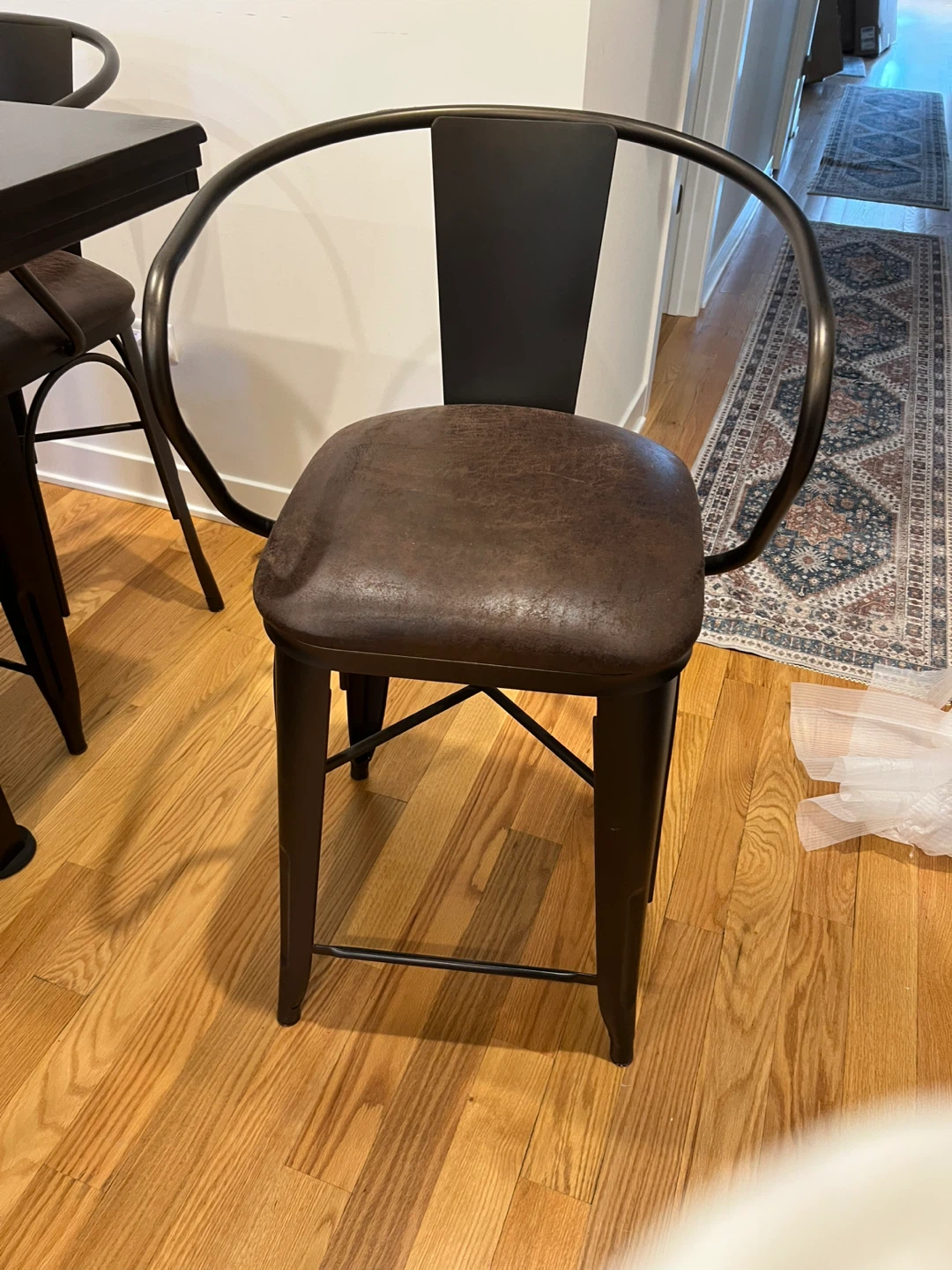 Dark Wood Bar Table with 4 Stools - photo 5