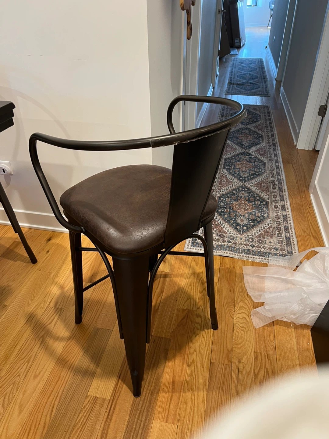 Dark Wood Bar Table with 4 Stools - photo 4
