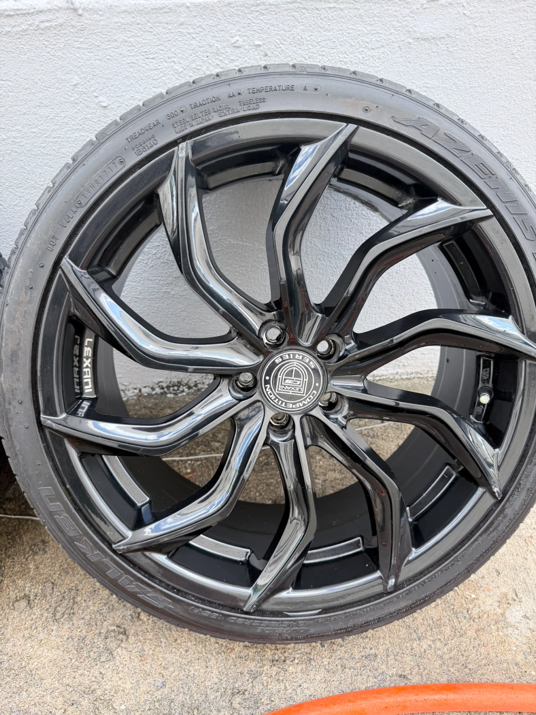 Lexani 20inch Gloss Black Wheels 245/35/R20 - photo 5