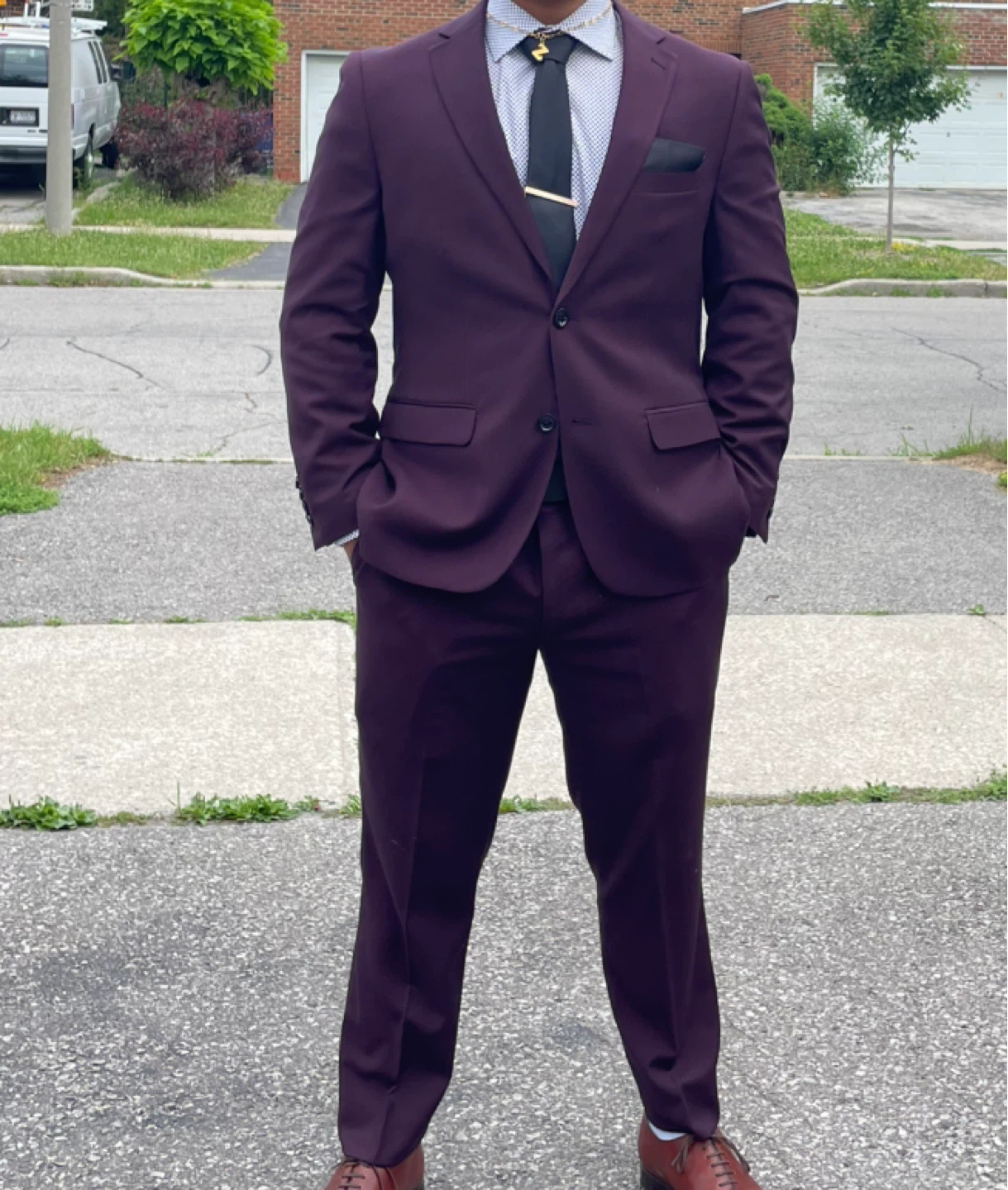 Men's Graduation Plum Suit with Tie - Size 35S