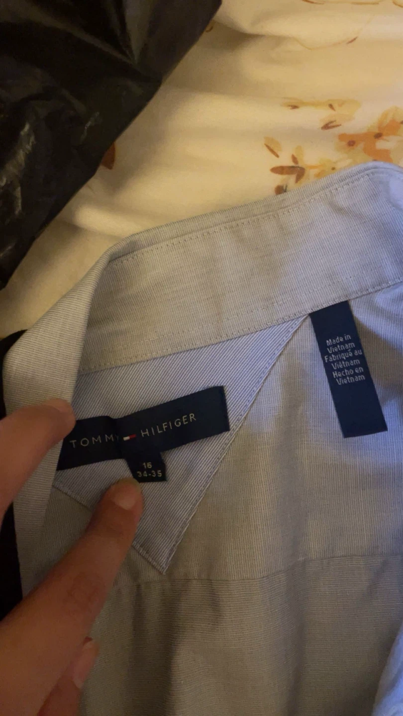 Tommy Hilfiger Dress Shirt - Size 15 34-35 - photo 2