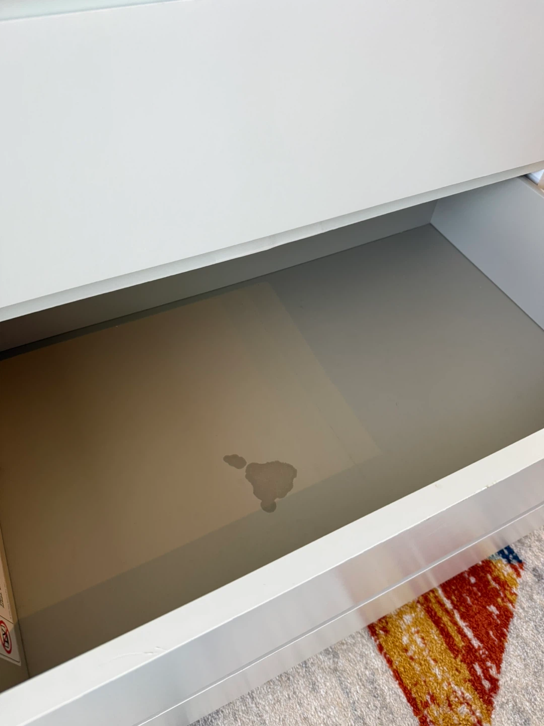 White 4-Drawer Dresser - photo 3