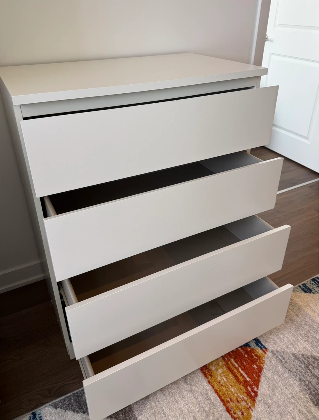 White 4-Drawer Dresser - photo 2