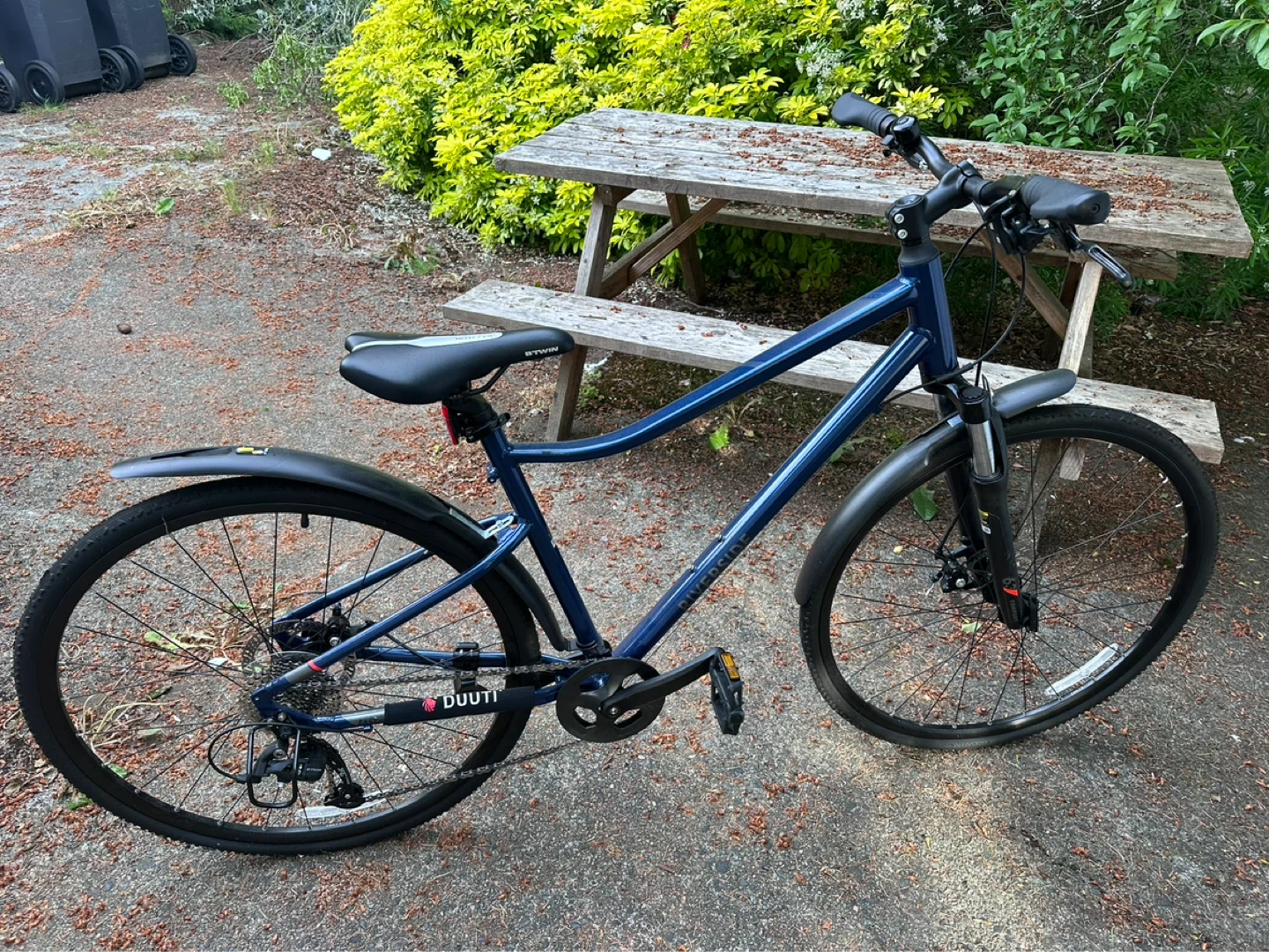 Decathlon Riverside Hybrid Bike