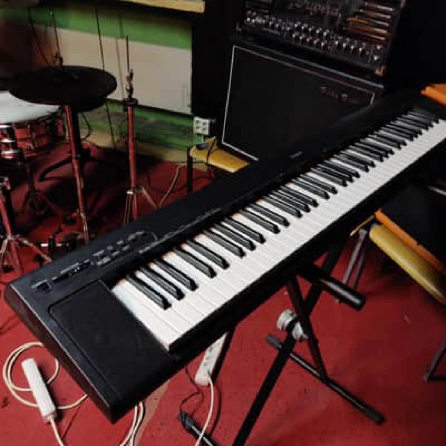 Yamaha NP-30 Digital Piano & Stand