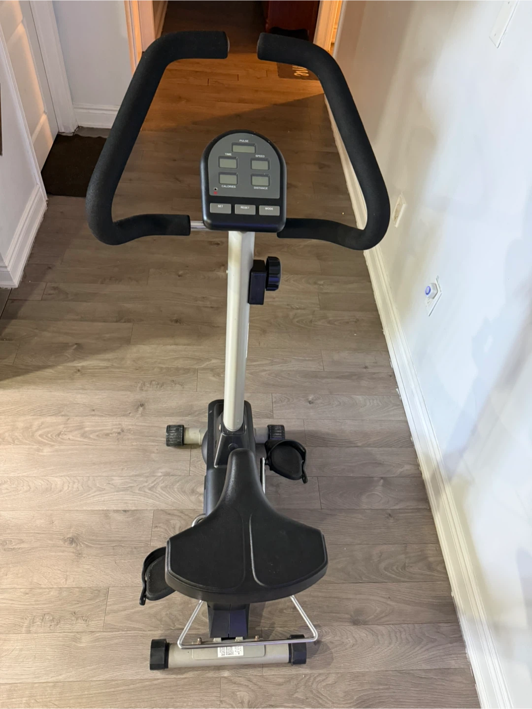 Edge Fitness 376 Stationary Bike