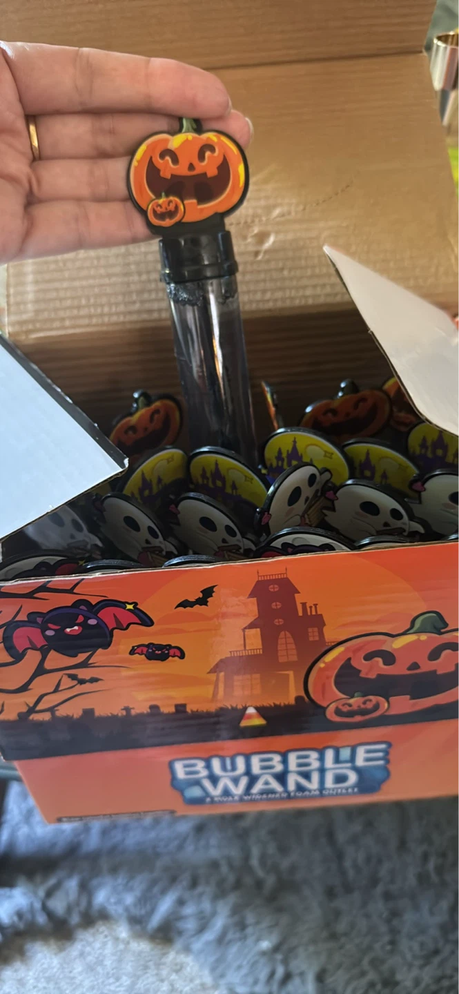 Halloween Bubble Wand Set - 24 Pieces - photo 2