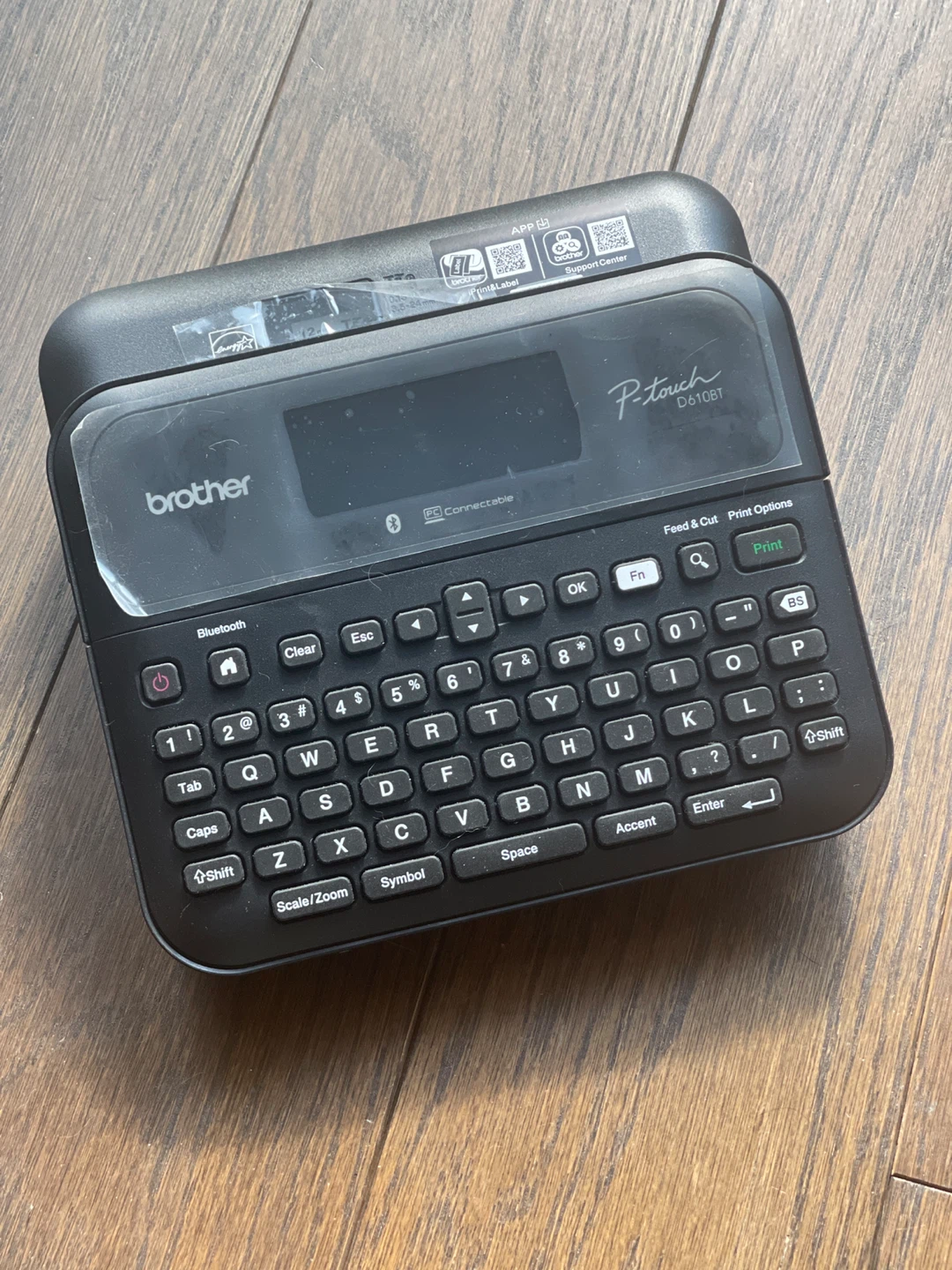 Brother P-touch D610BT Label Maker with 7 Extra Tape