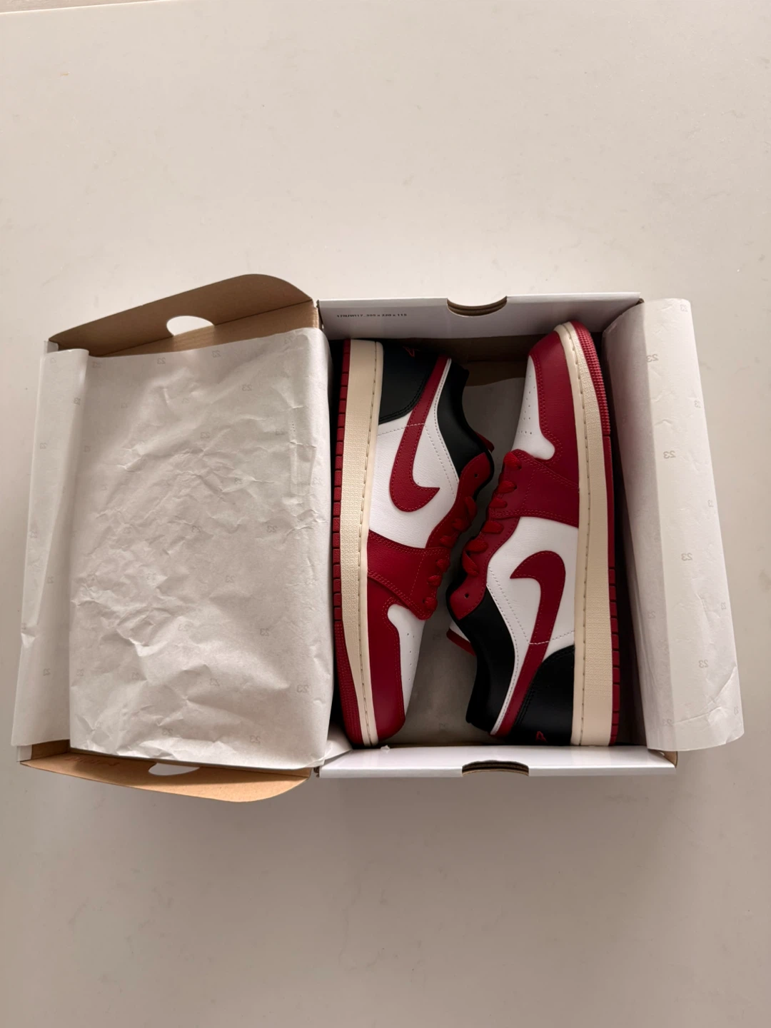 $110 Size 10.5 Black/Red Chicago Bulls Air Jordan Low