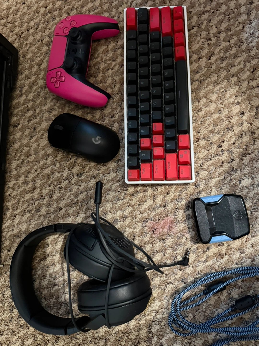 Gaming PC and accessories - photo 2