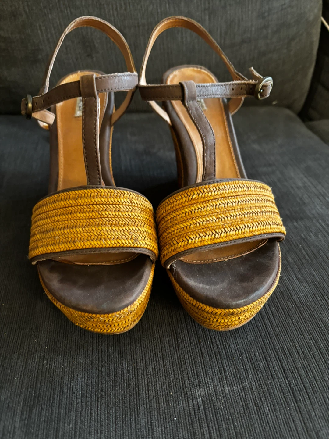 Ugg Brown and Yellow Wedge Sandals size 7 - photo 2