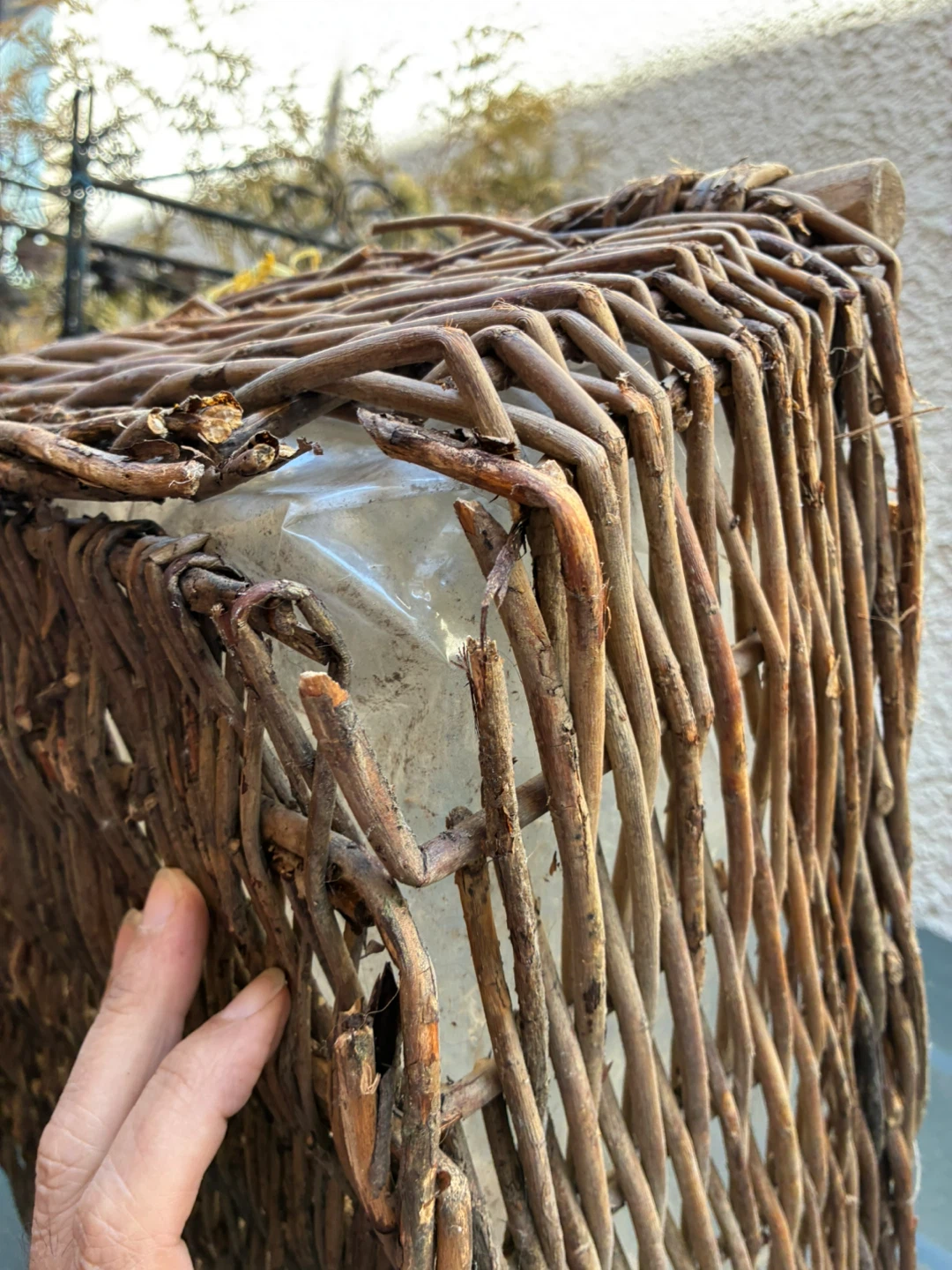 $3 Rectangular wicker willow basket handles 18x14x7 inch AS IS - photo 4