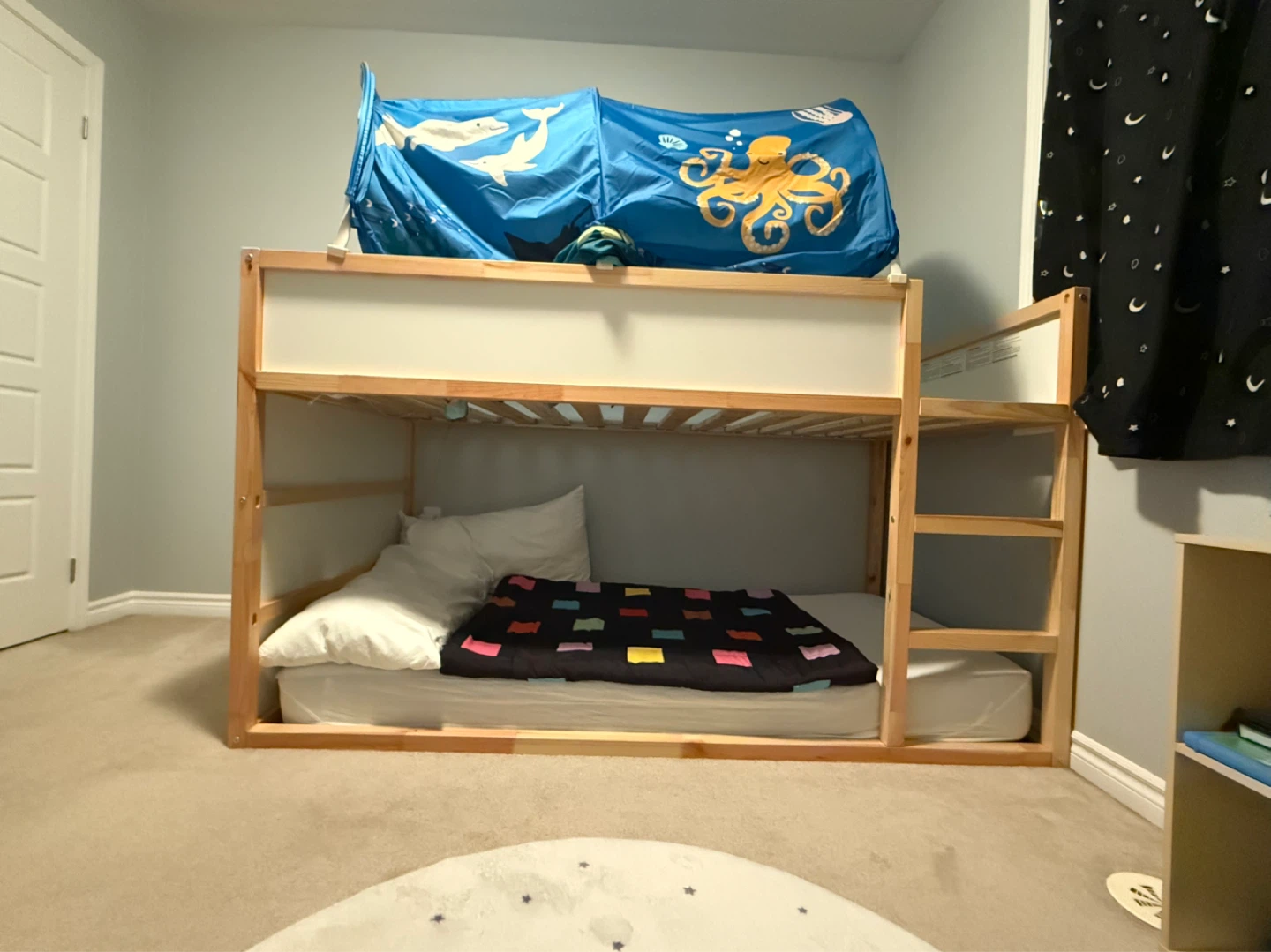 Ikea reversible bed with books organiser and storage shelf - photo 2