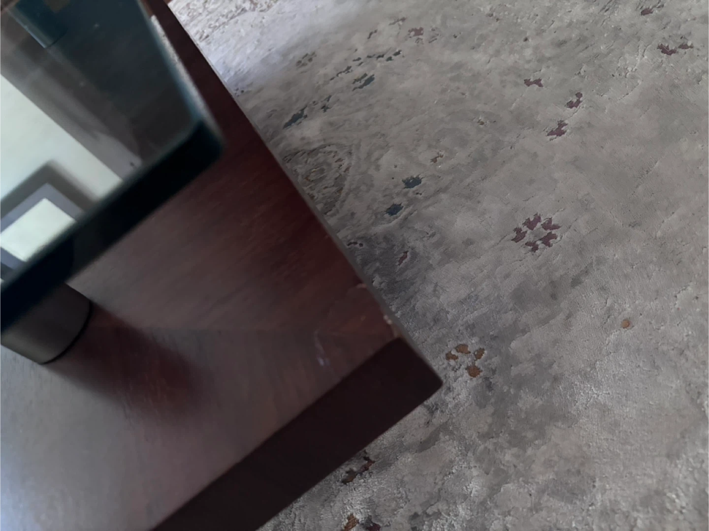 Glass and Wood Coffee Table - photo 4