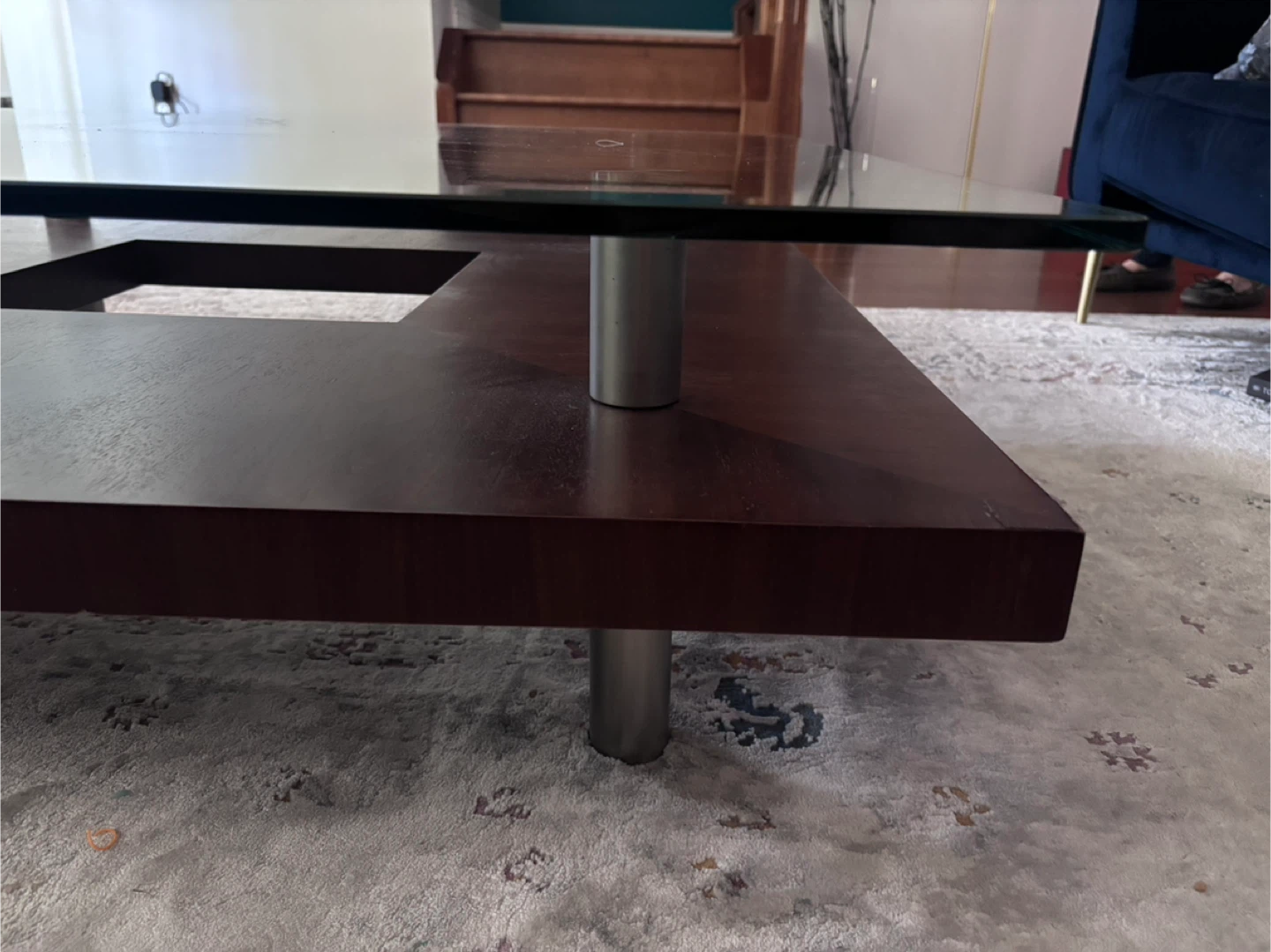 Glass and Wood Coffee Table - photo 3