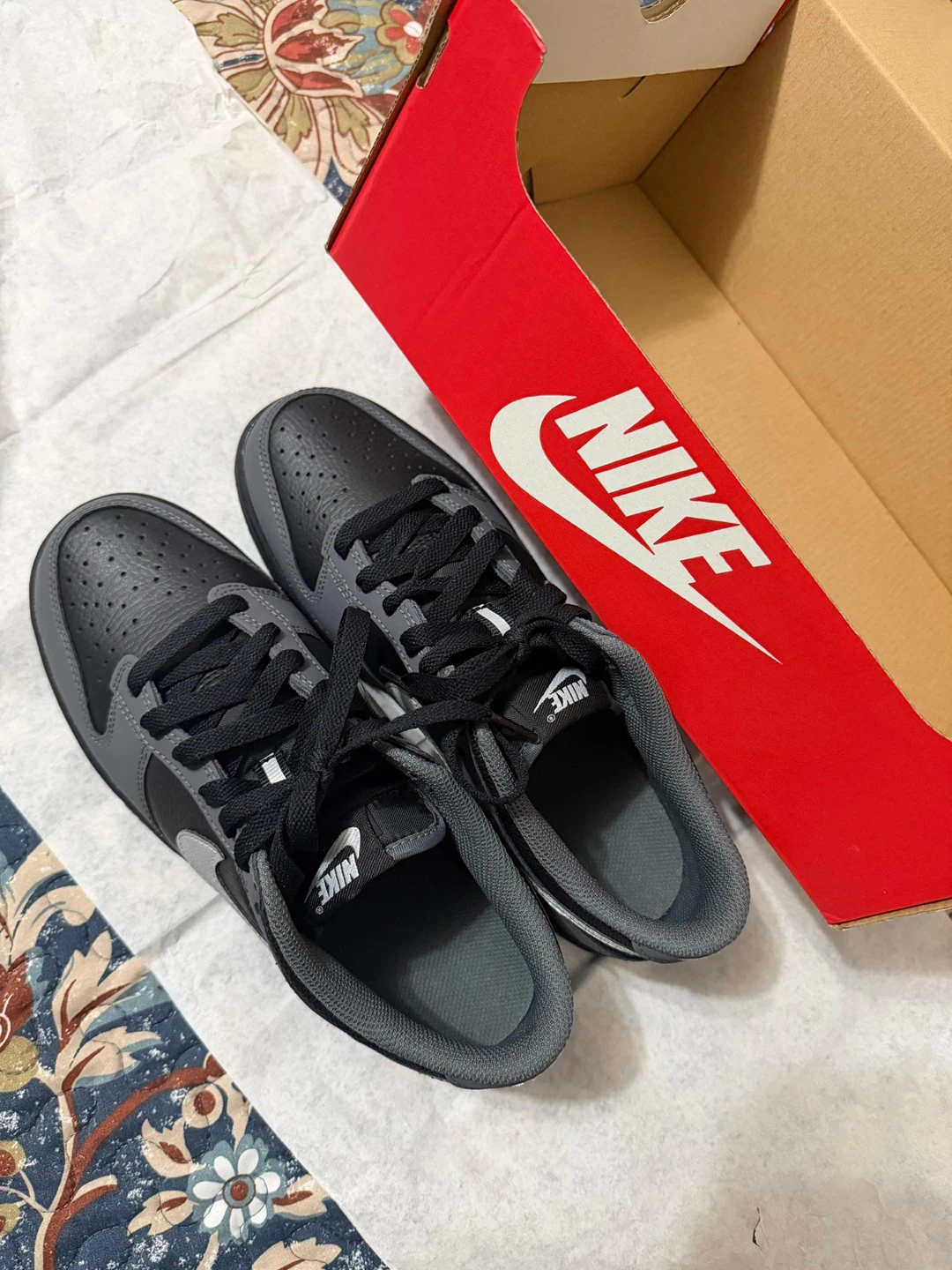Nike shoes - photo 2