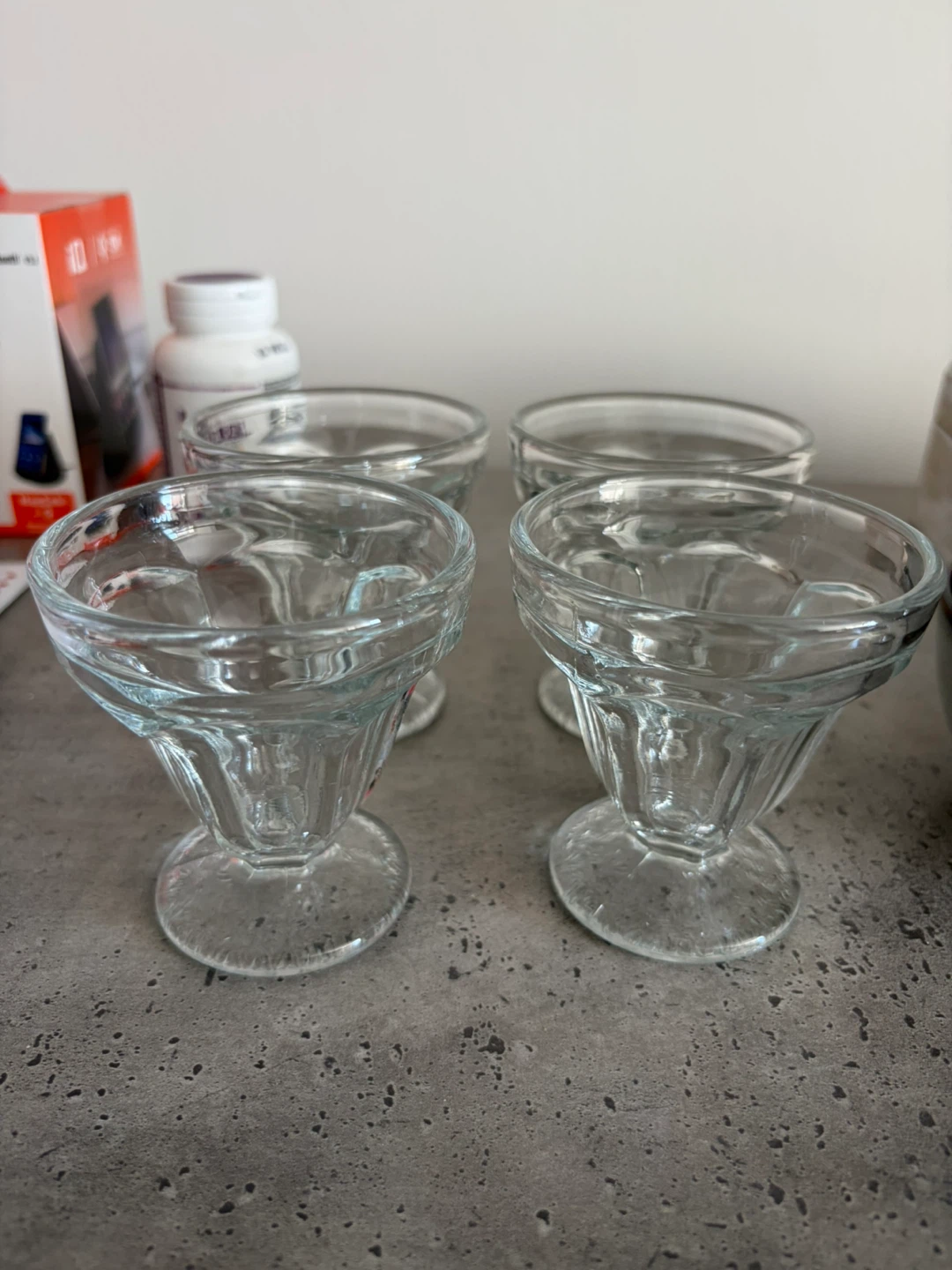 Set of 4 Clear Glass Sundae Dishes