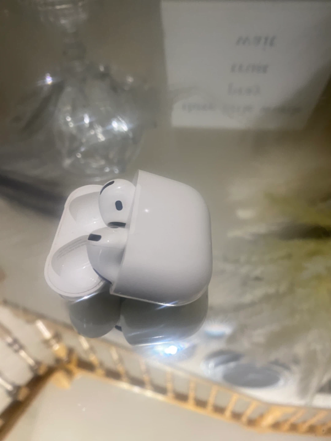 Apple AirPods Pro (2nd generation) - photo 3