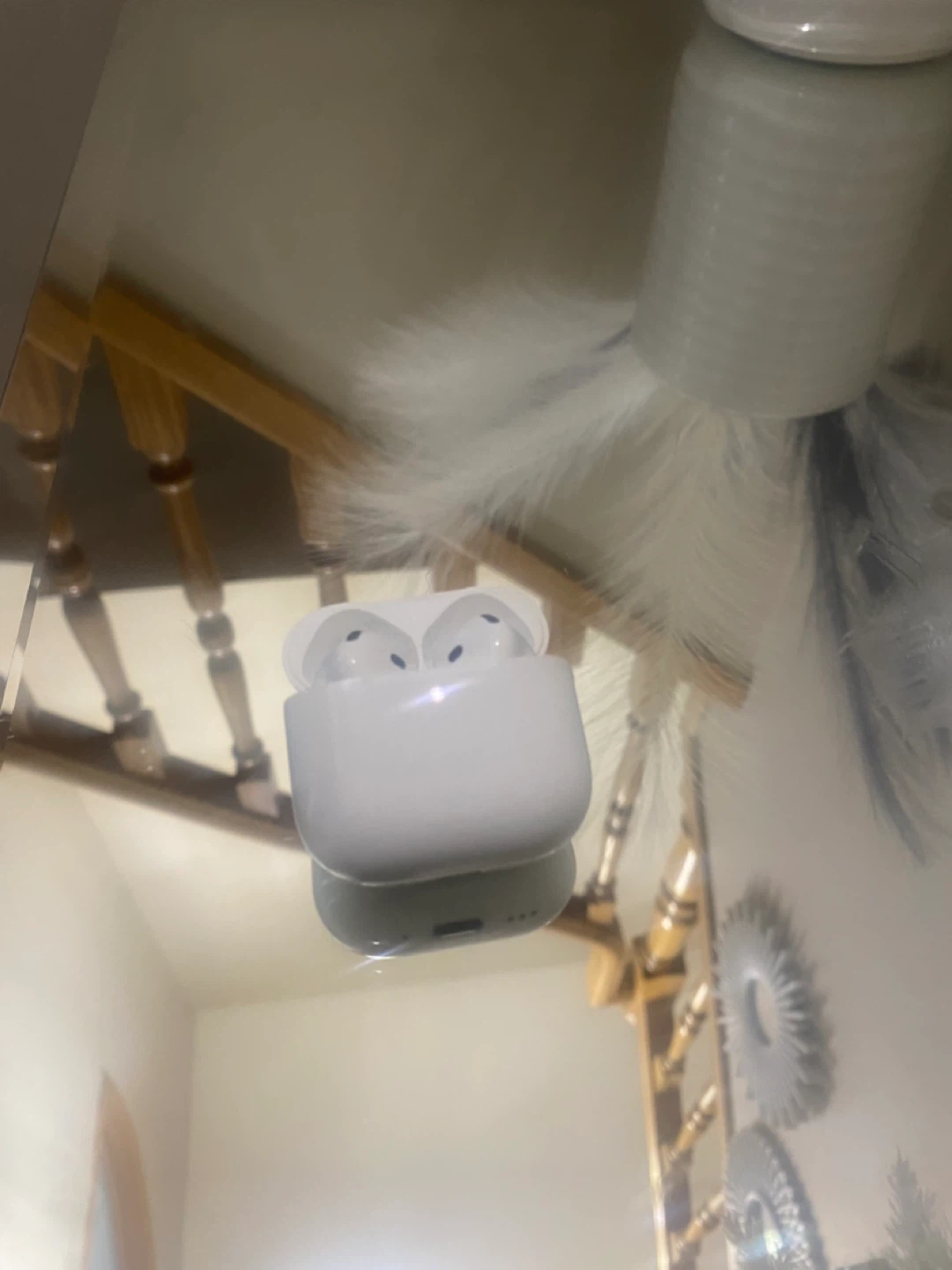 Apple AirPods Pro (2nd generation) - photo 4
