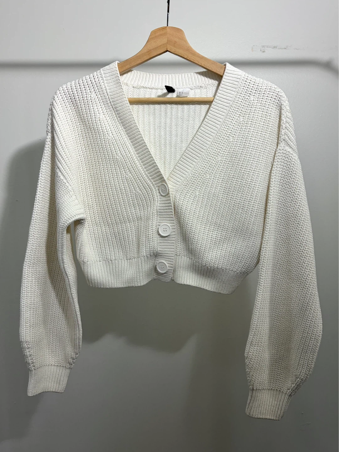 H&M Cropped Knit Cardigan