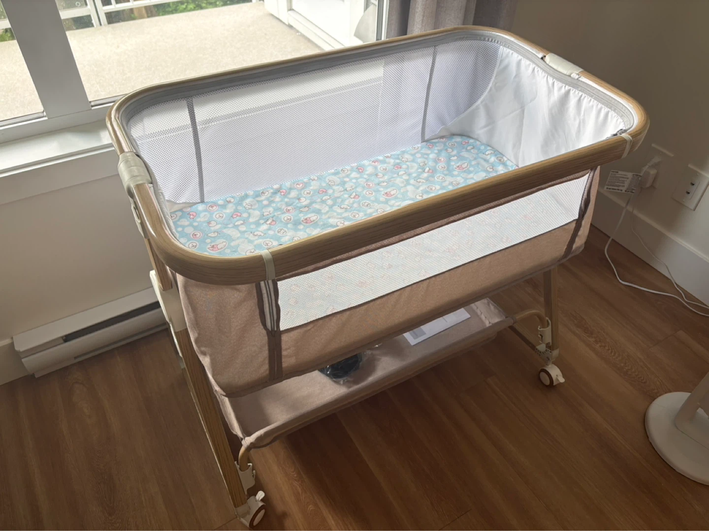 Jestonton Baby Bassinet Bedside Sleeper - photo 3