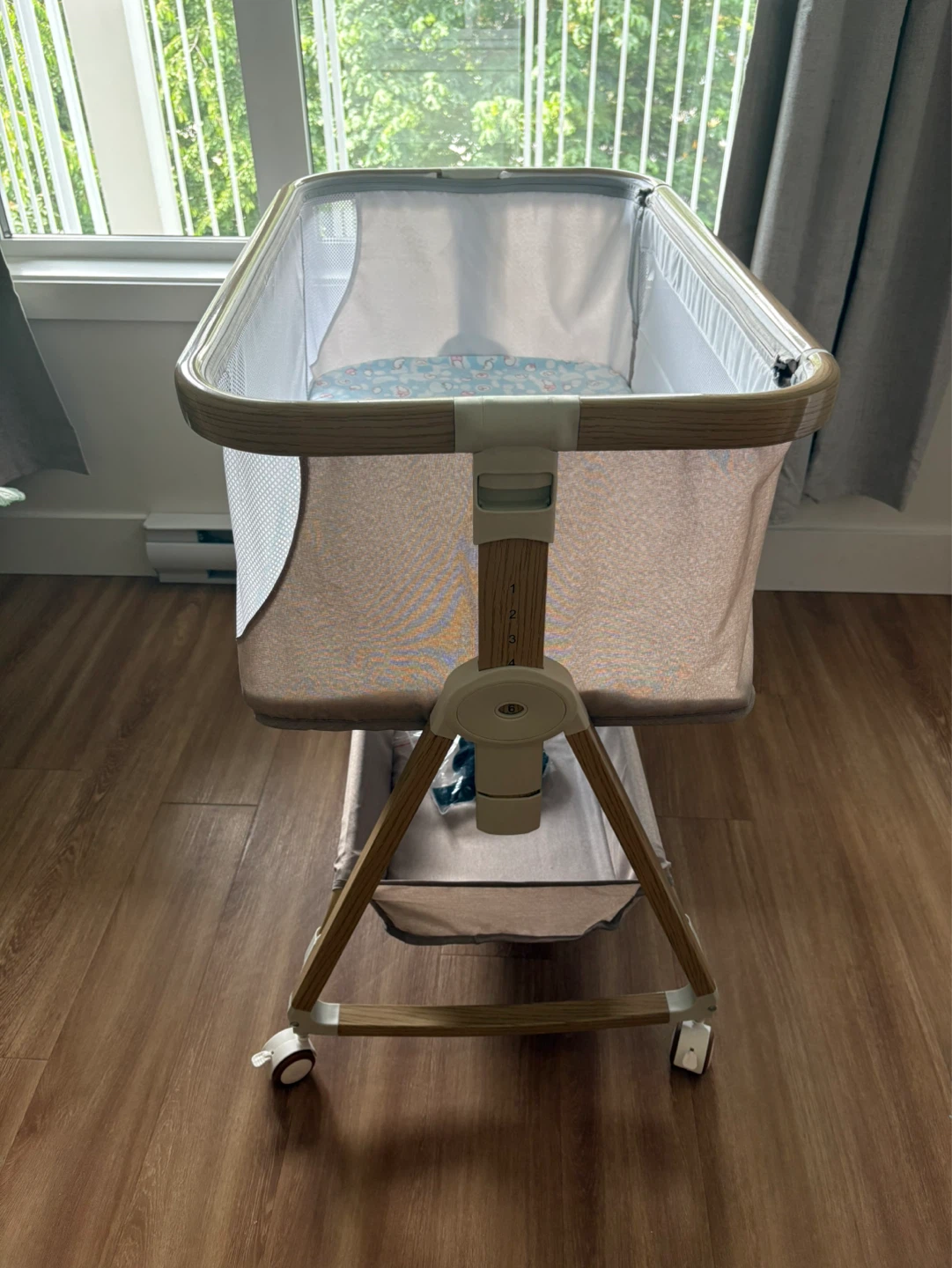 Jestonton Baby Bassinet Bedside Sleeper - photo 4