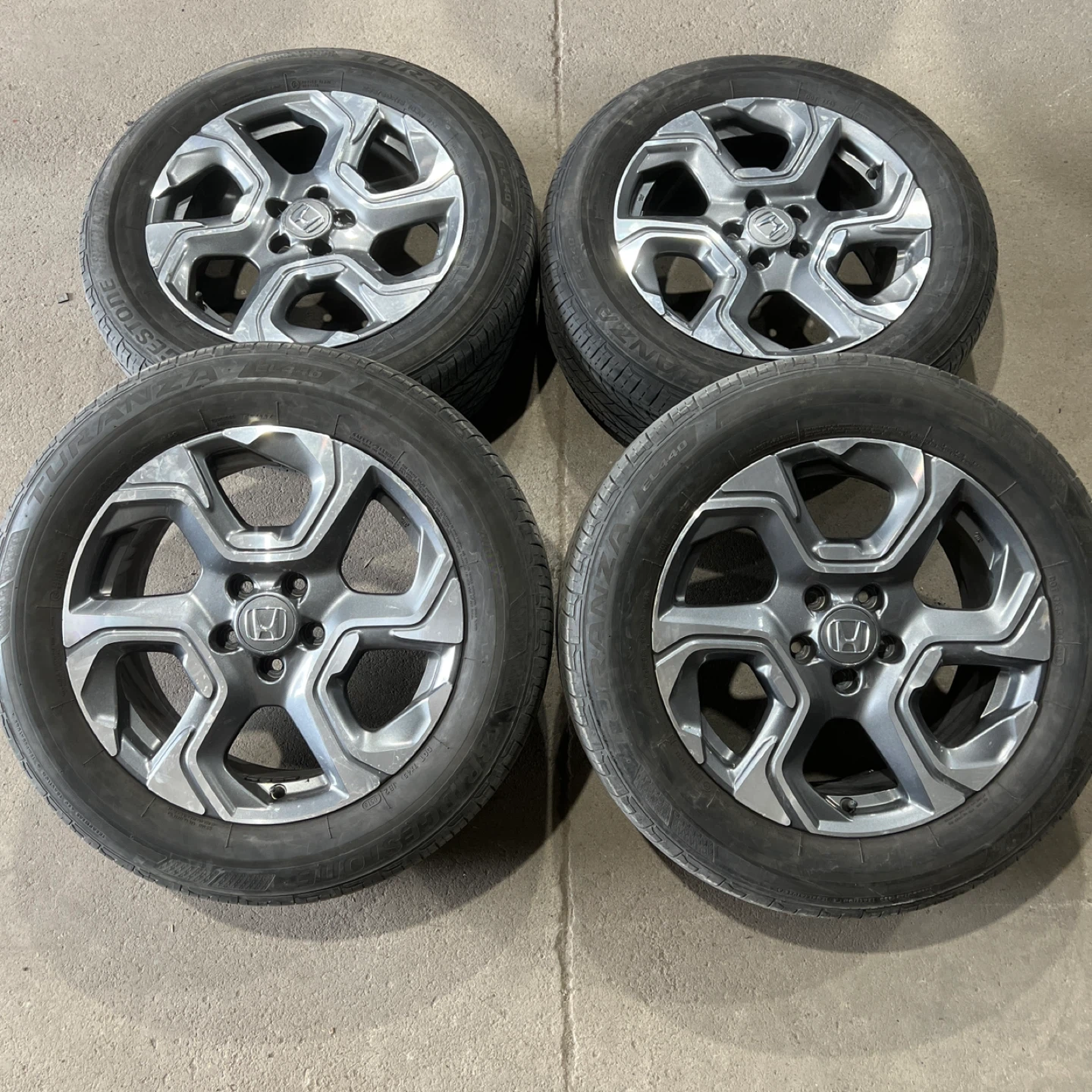 18" OEM Honda CRV alloy wheels and Bridgestone tires 235/60R18 - photo 4