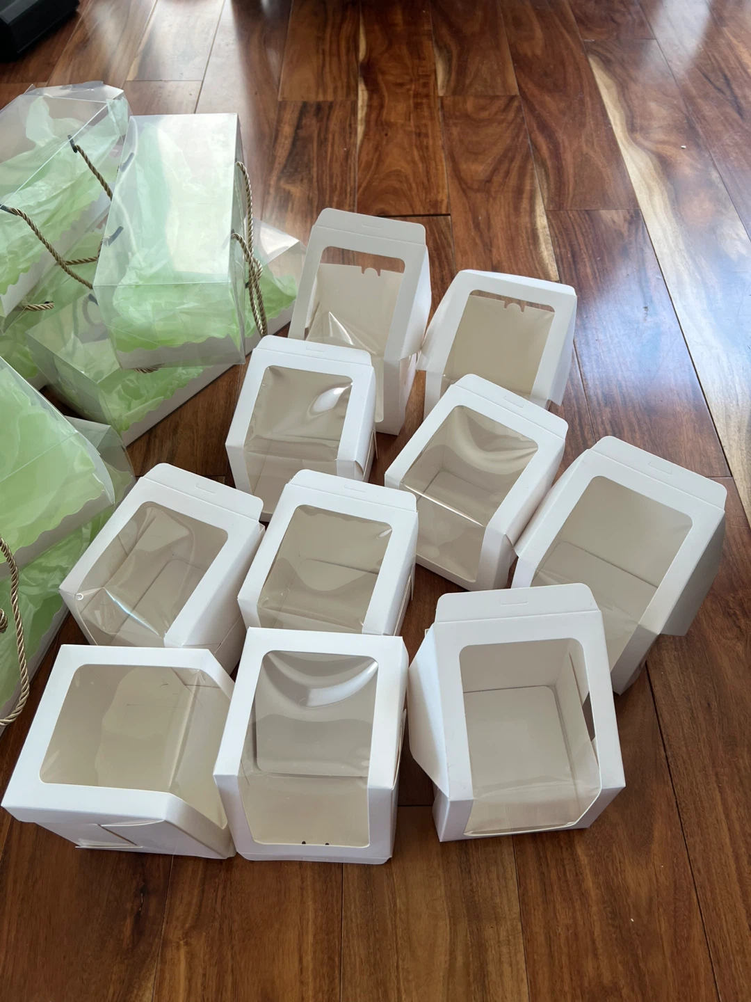 10 White Boxes with Window - photo 2