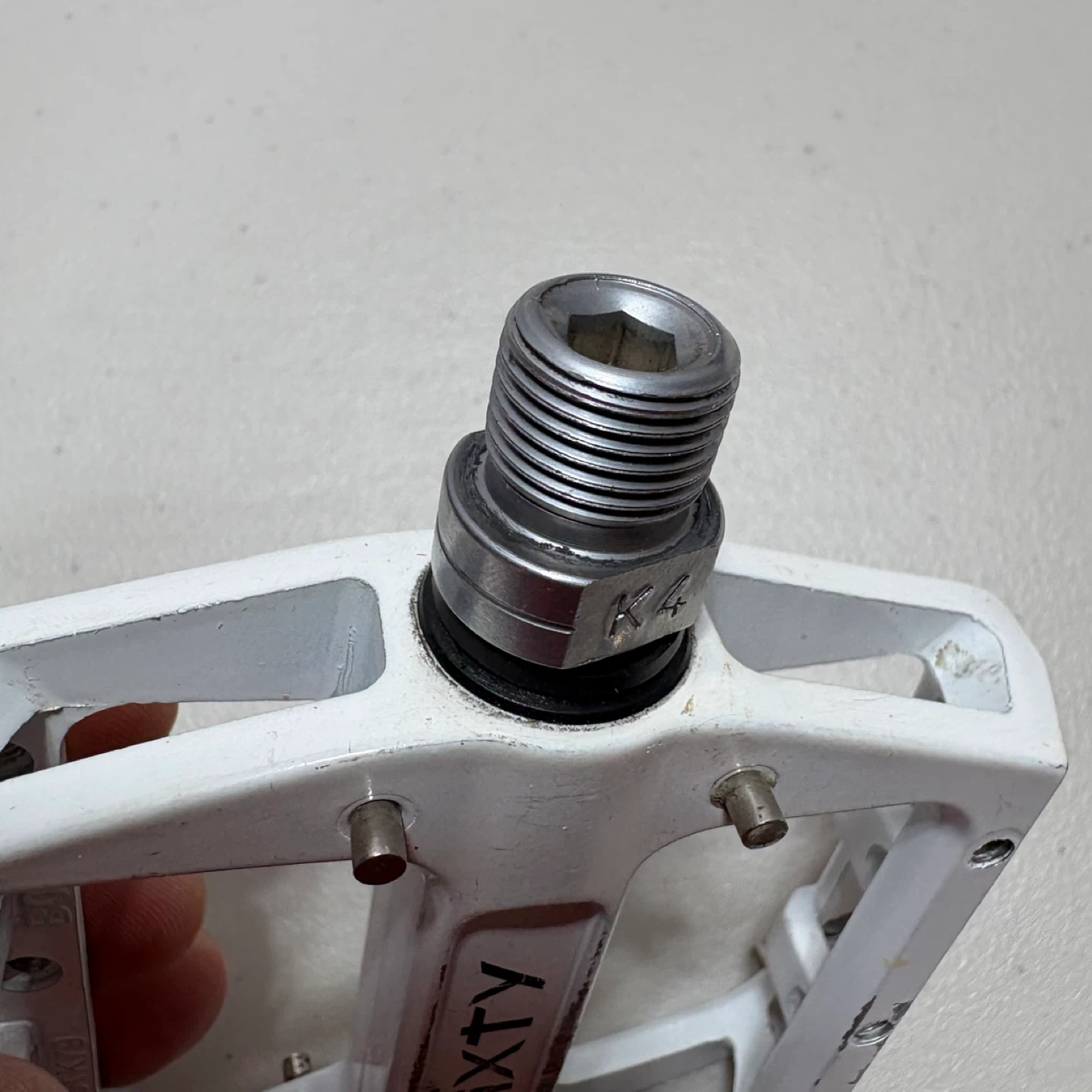 V-SIXTY B87 Bike Pedals (Pair) - photo 3
