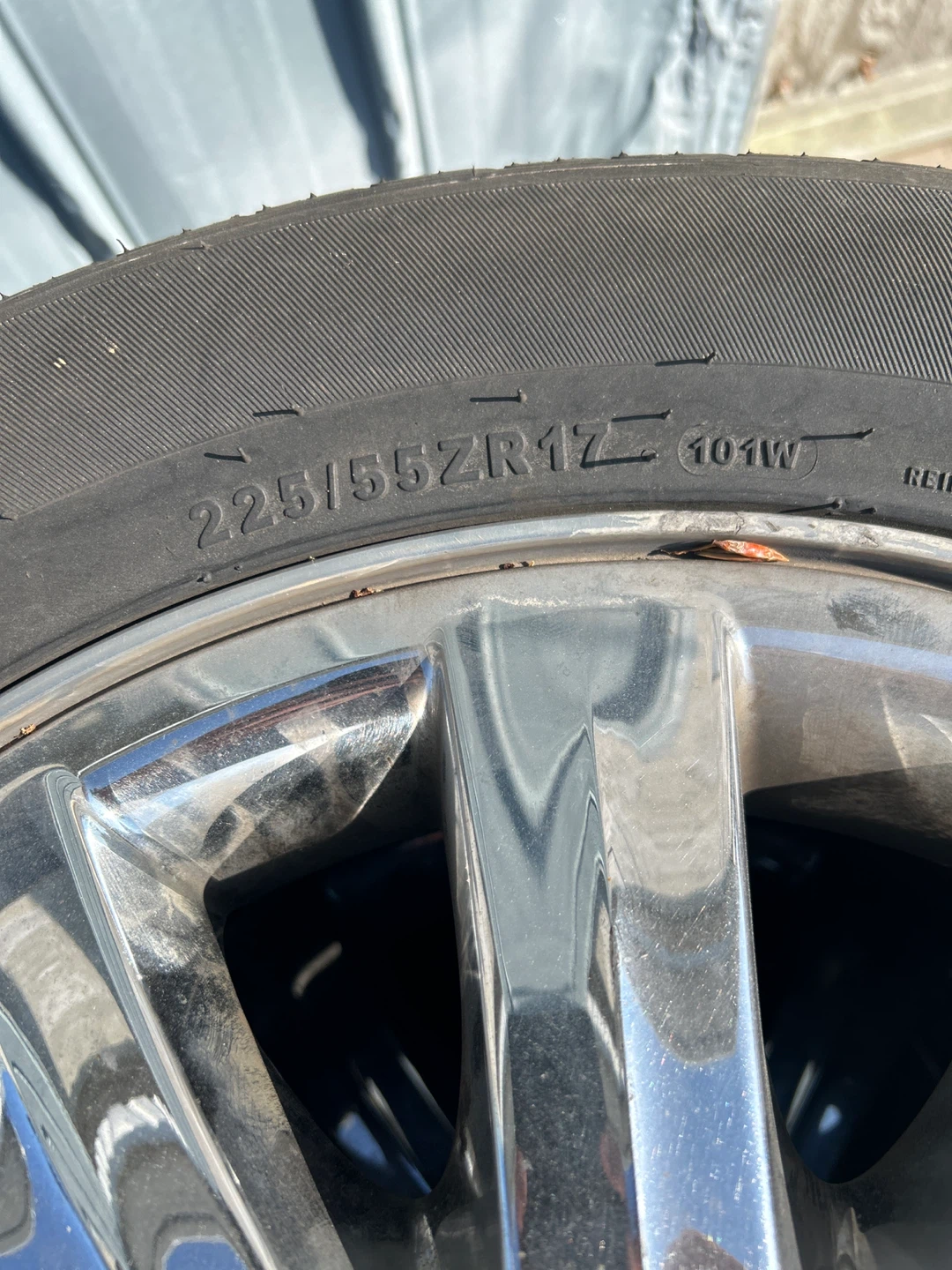 Buick Chrome Alloy Wheel with Tire 225/55ZR17 - photo 3