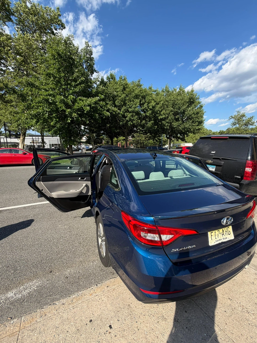 Blue Hyundai Sonata Sedan - photo 5