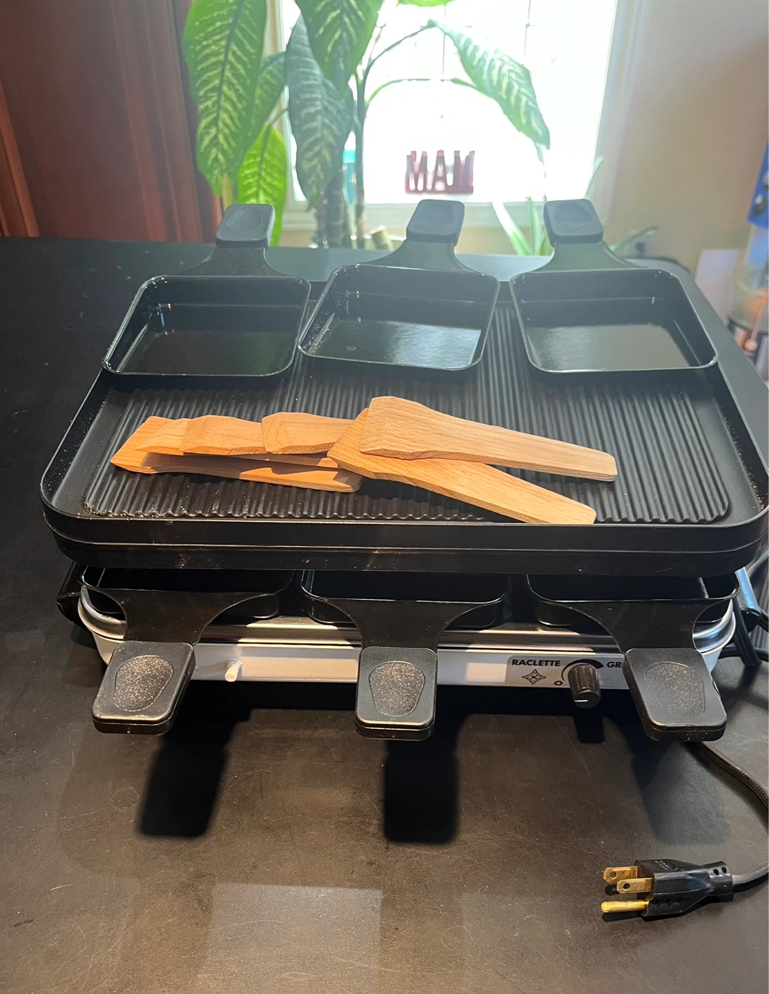Swiss made Raclette Grill-6person