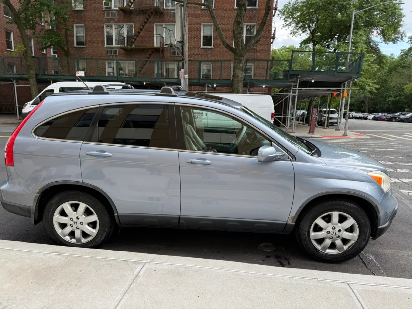 Honda CR-V - photo 2