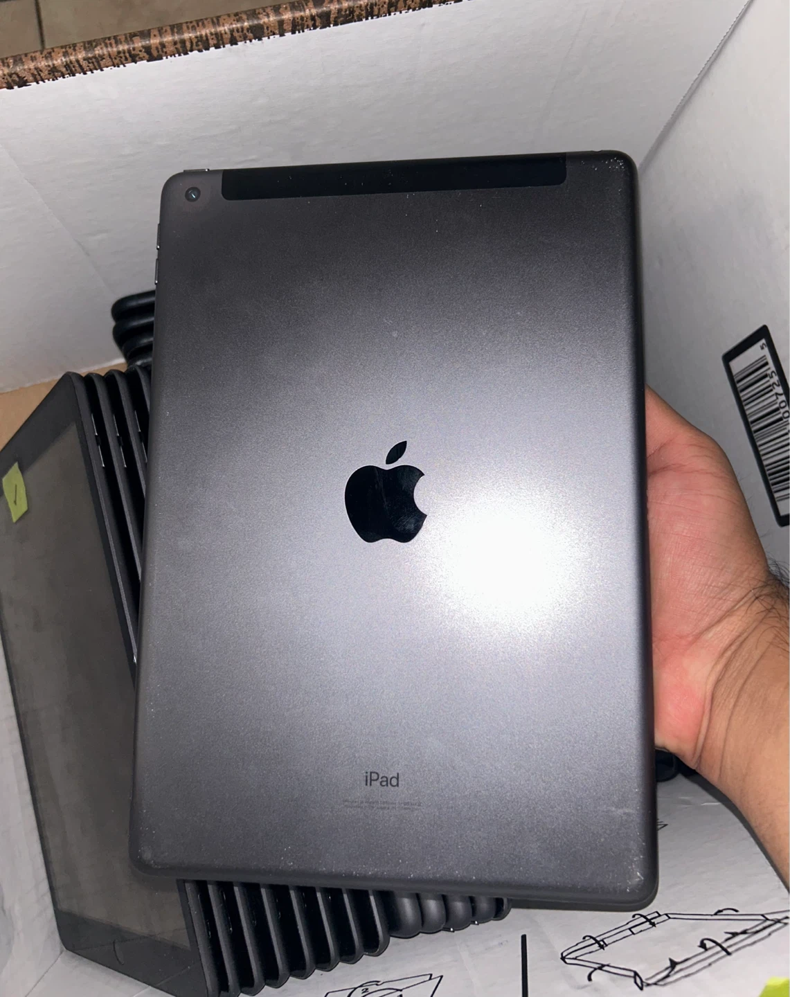 iPad 8th Gen 10/10 Condition Mint 32GB