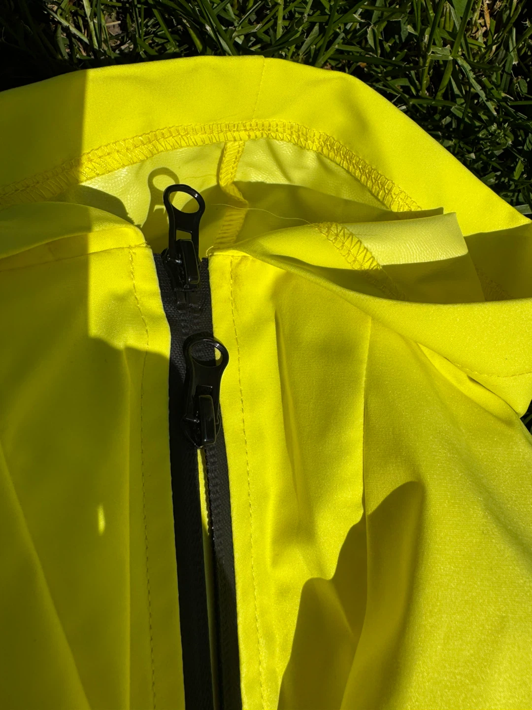 Yellow Dog Raincoat - photo 3