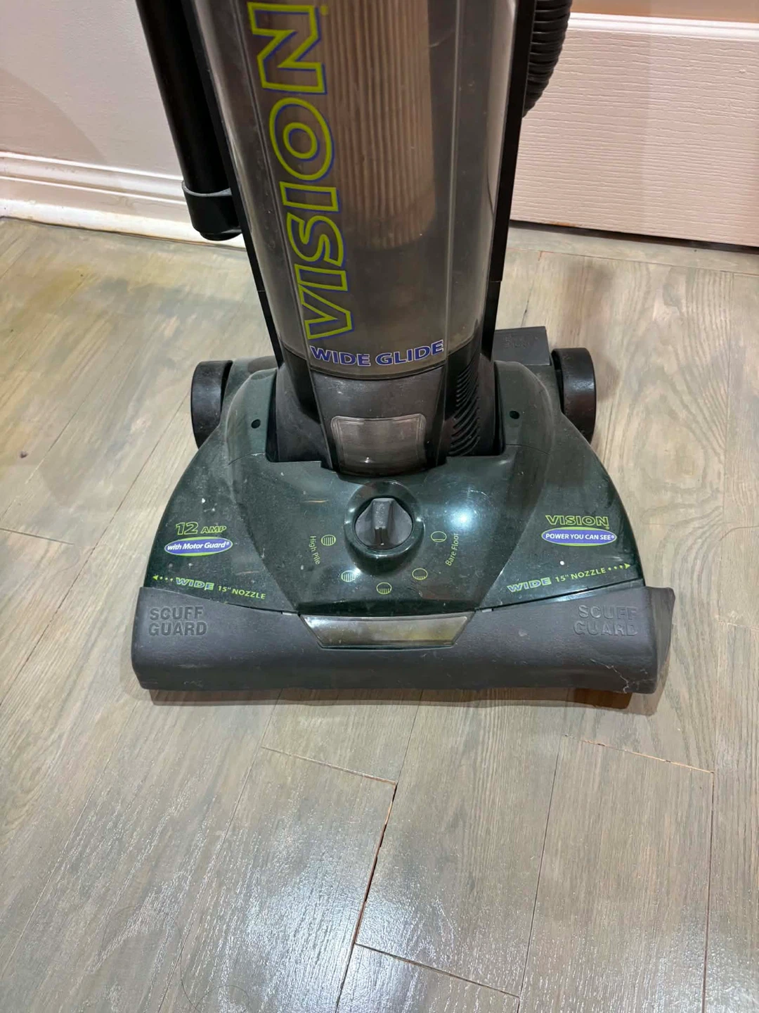 Dirt Devil Vision Wide Glide Vacuum Cleaner - photo 3