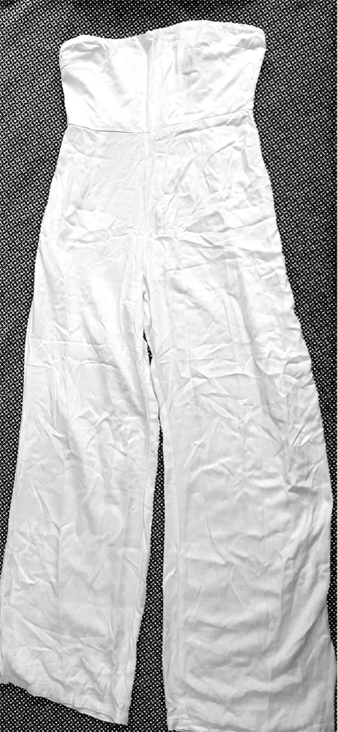 Forever 21 White Strapless Jumpsuit - Size M - photo 4