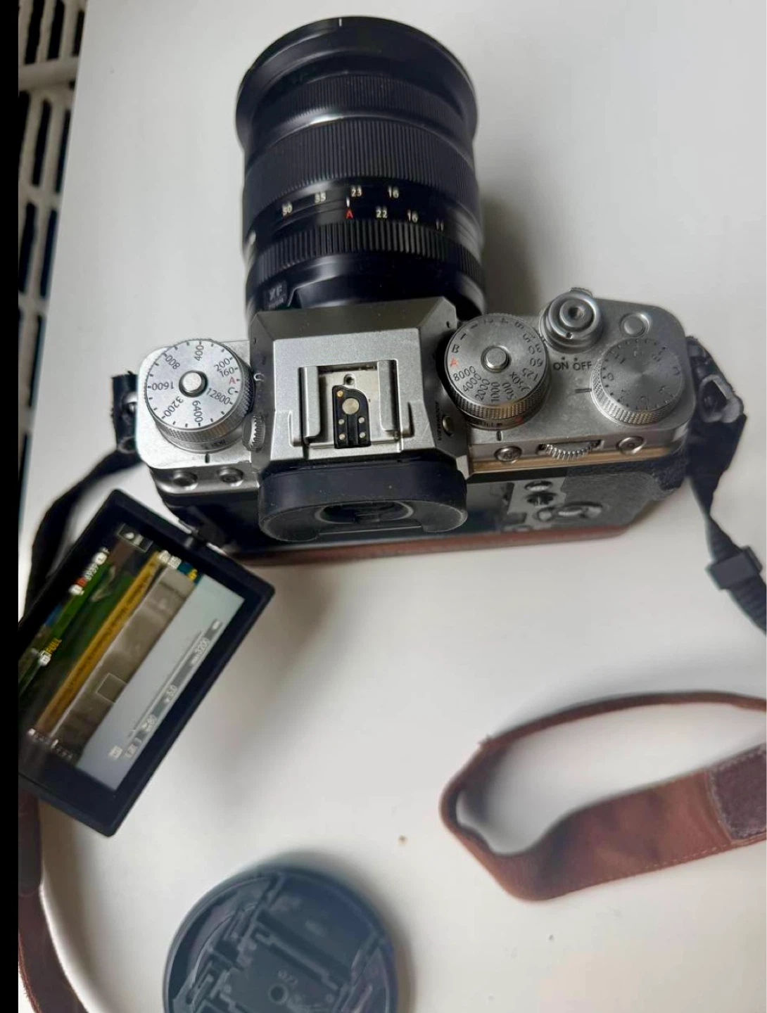 Fujifilm X-T4 XF 16-80mm f/4 Lens + Leather Case for sale - photo 3