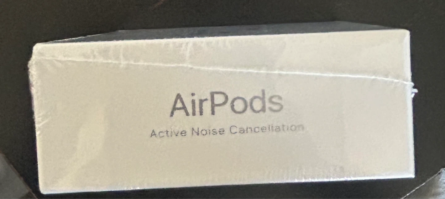 Apple AirPods (4th Generation) with Active Noise Cancellation - photo 4