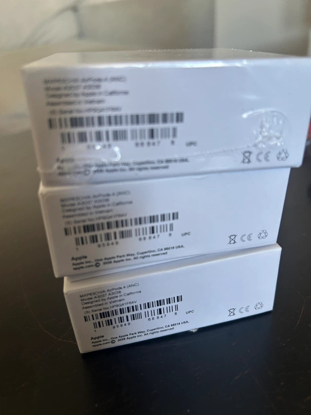Apple AirPods (4th Generation) with Active Noise Cancellation - photo 3