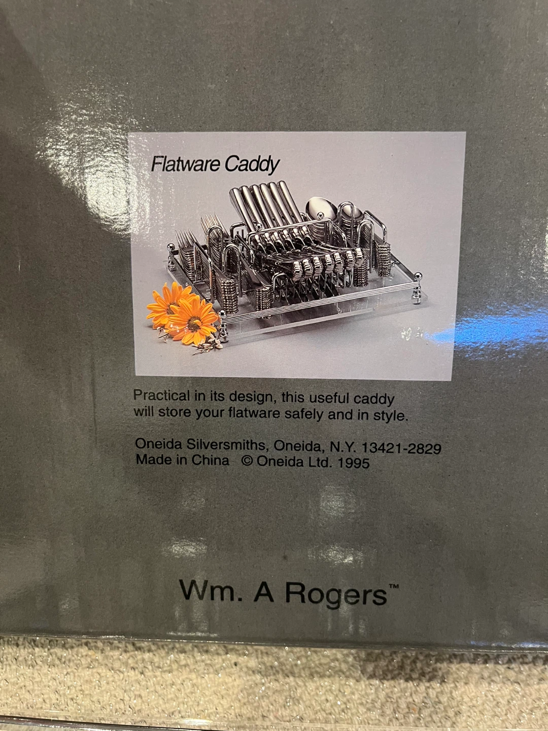 Vintage Wm. A Rogers Flatware Caddy - photo 4