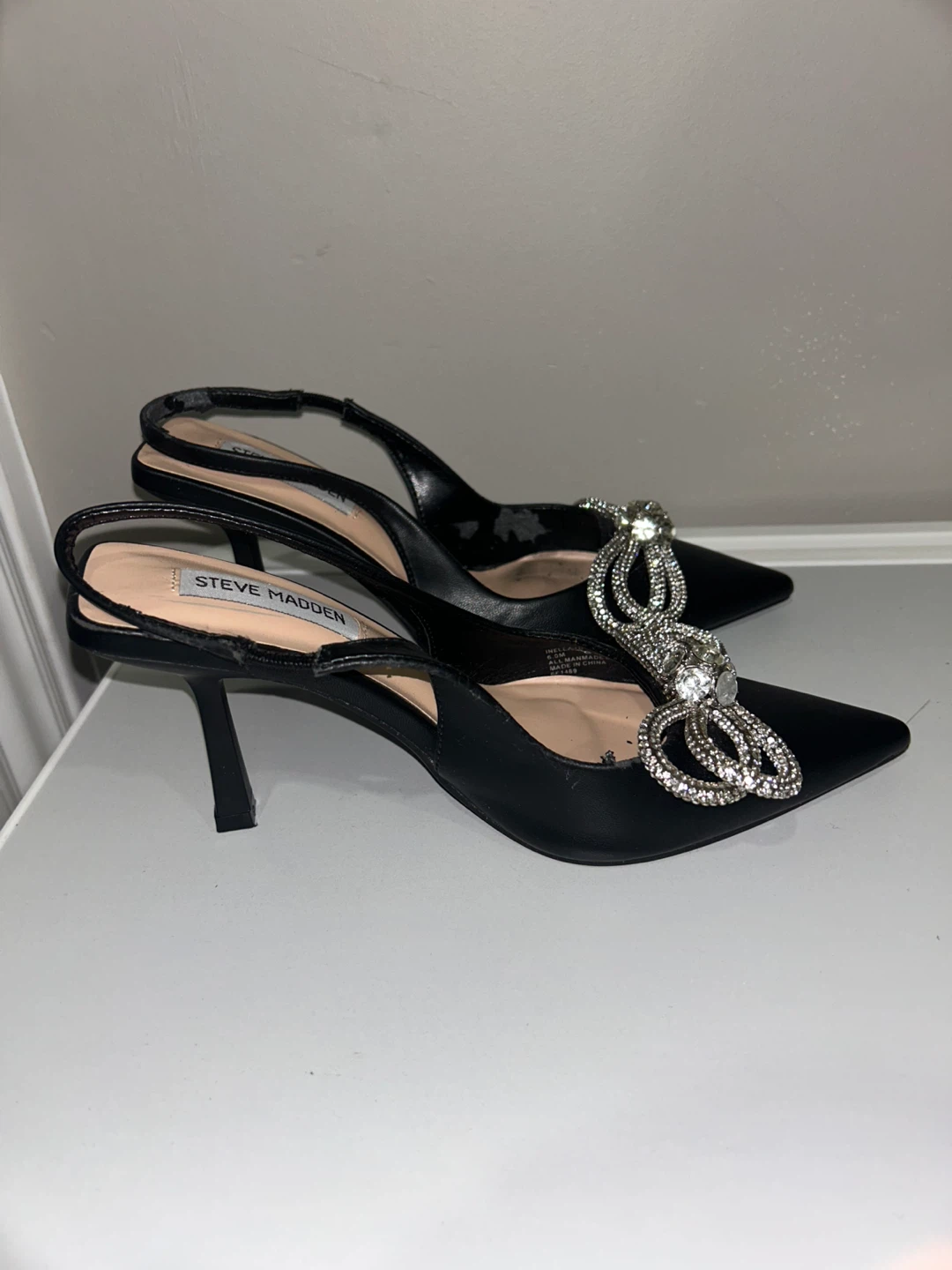 Steve Madden Black Slingback Heels with Rhinestone Bow Size 9 - photo 2
