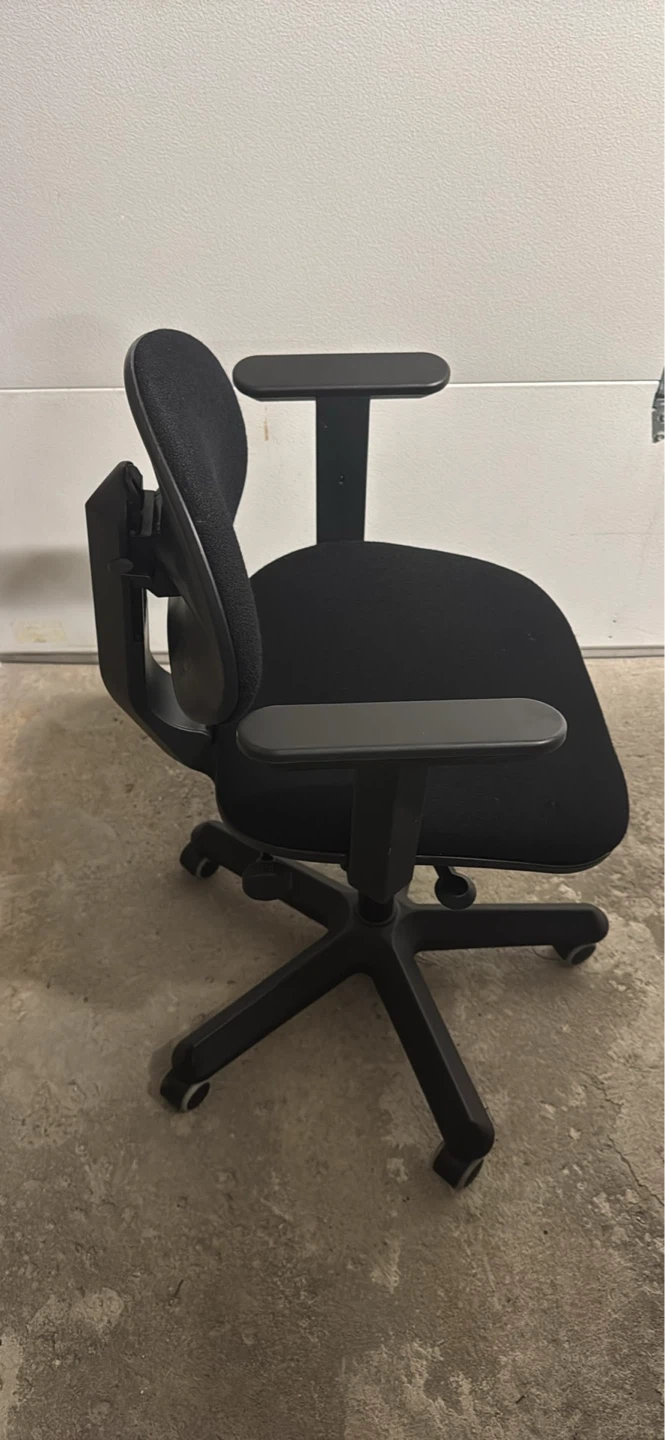 Office Chair - Like New