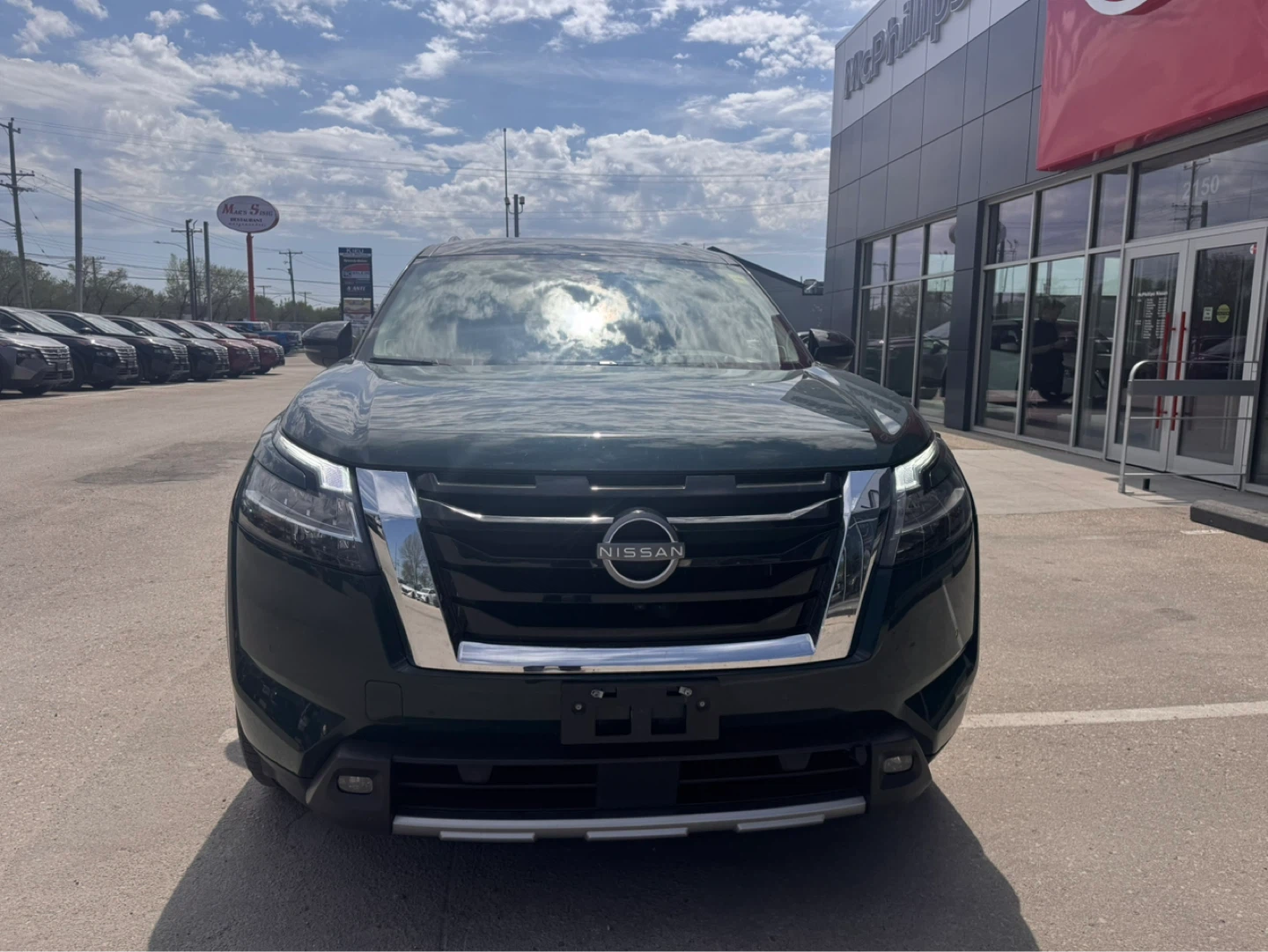 Nissan Pathfinder SUV