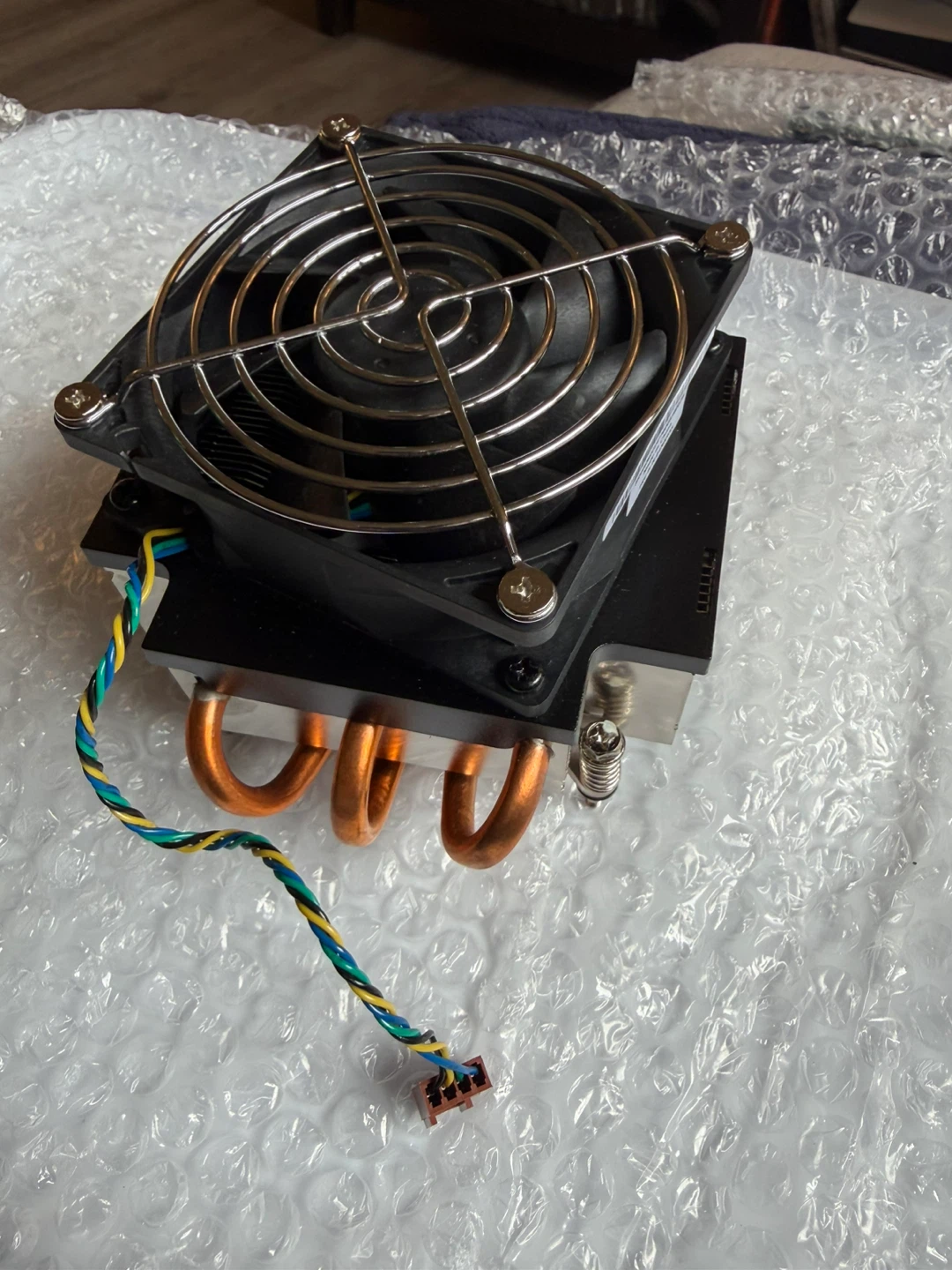 CPU Cooler with Fan and Heatpipes