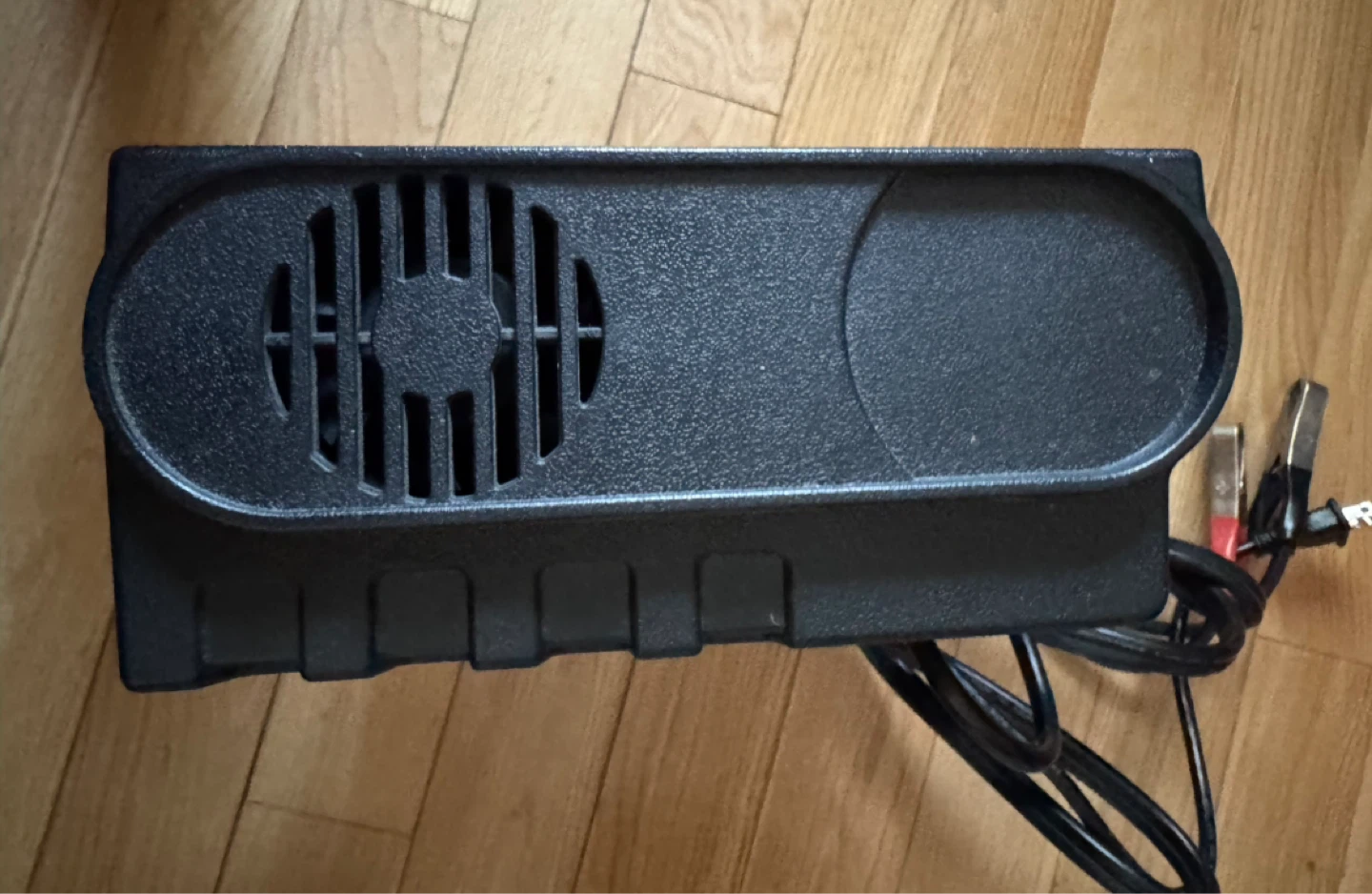 VOT SmartCHARGER 25 Amp 12V Battery Charger - photo 4
