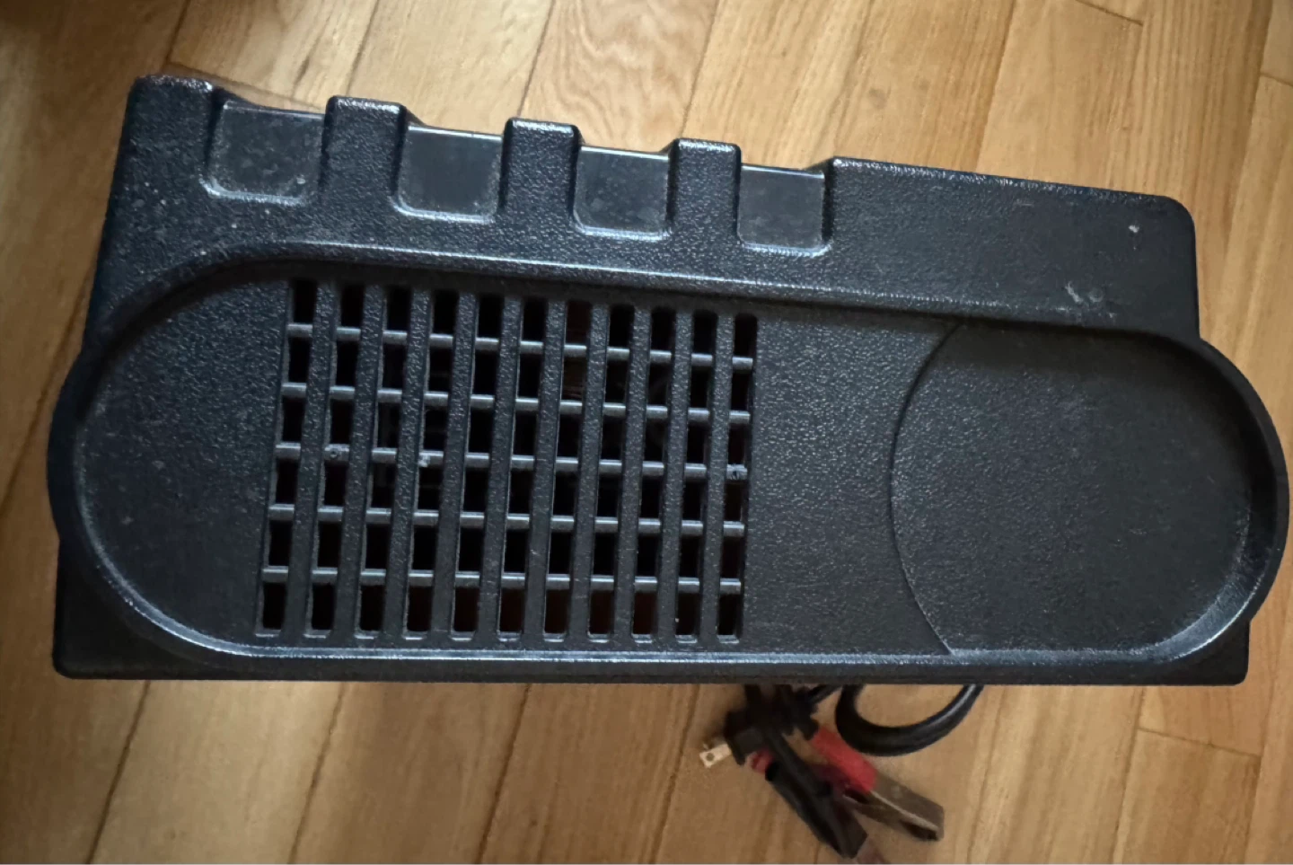 VOT SmartCHARGER 25 Amp 12V Battery Charger - photo 3