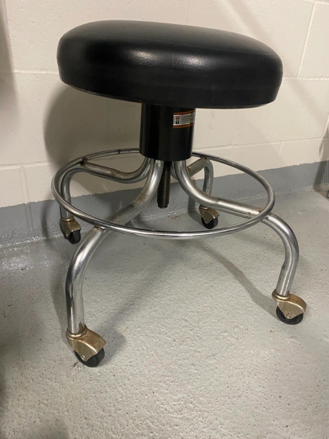 Black Rolling Stool - photo 2
