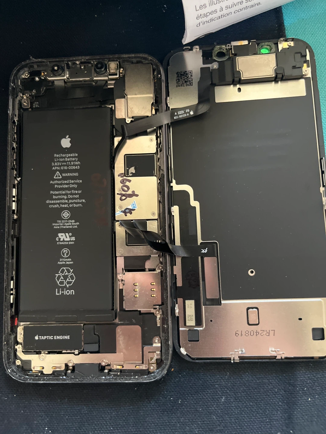 Apple iPhone 11. I opened it, for parts - photo 3